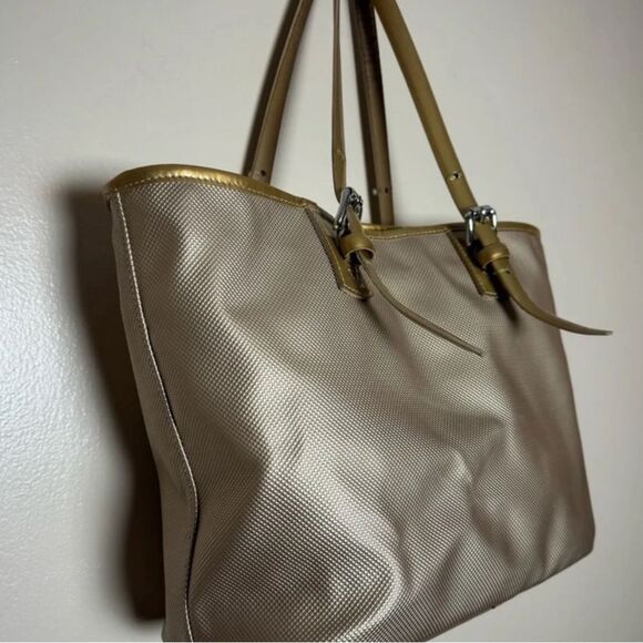 SALE! Gold Longchamp Medium Tote GUC - Picture 4 of 12